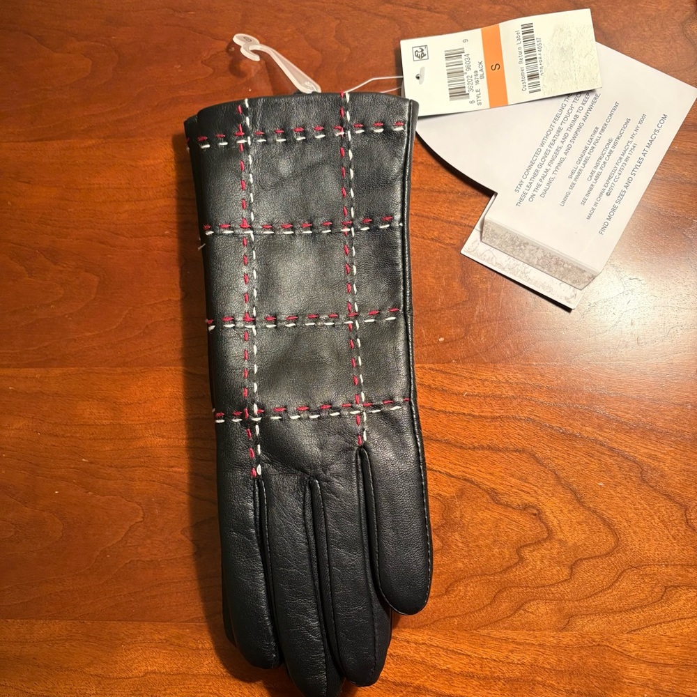 Charter Club Black Leather Touch Screen Lined Gloves NWT Small